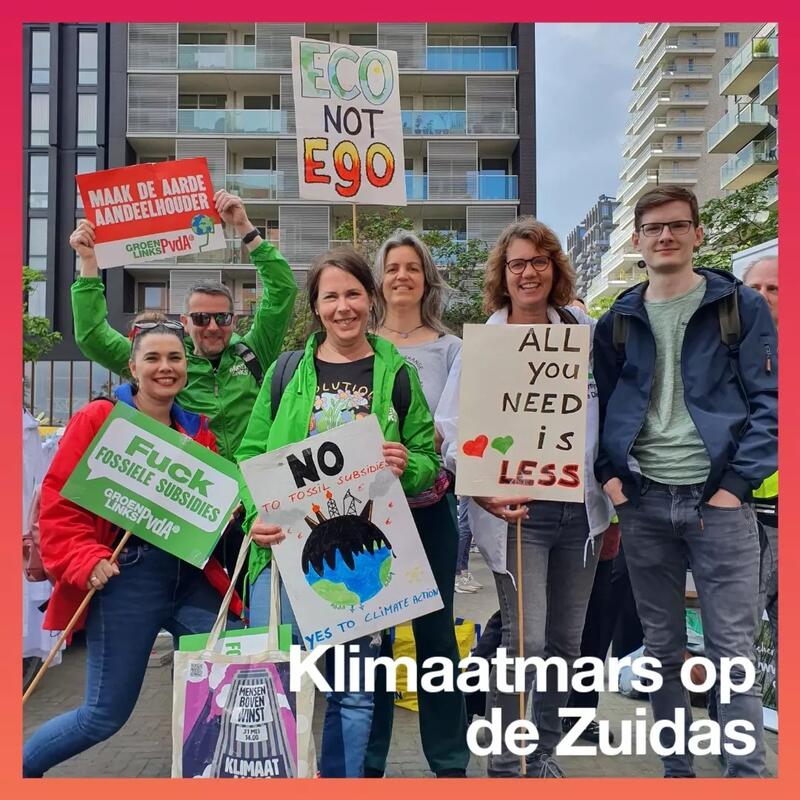 Venrayse deelnemers van de klimaatmars op de Zuidas